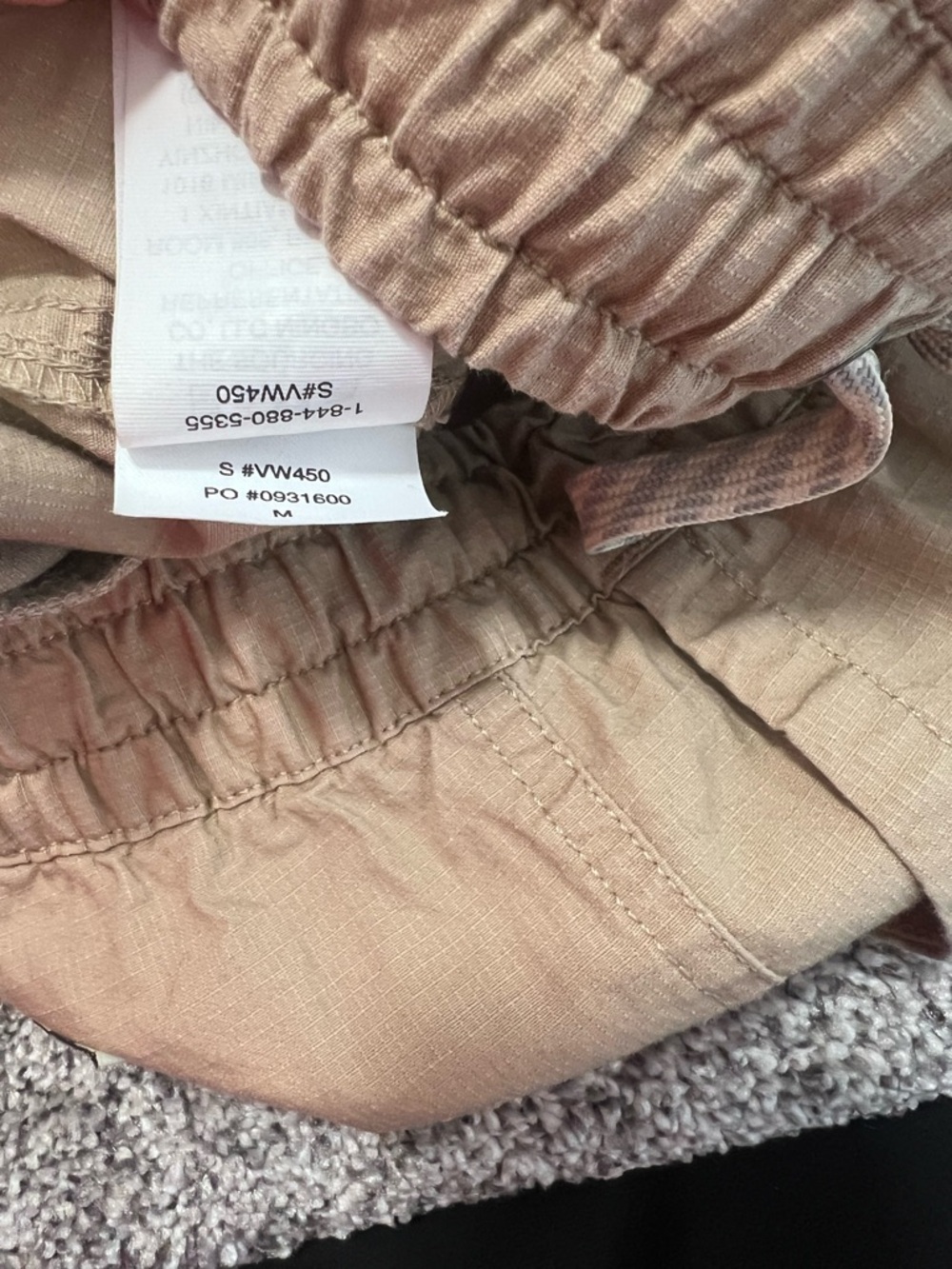 Vuori Women’s Ripstop Pants - Picture 6 of 6